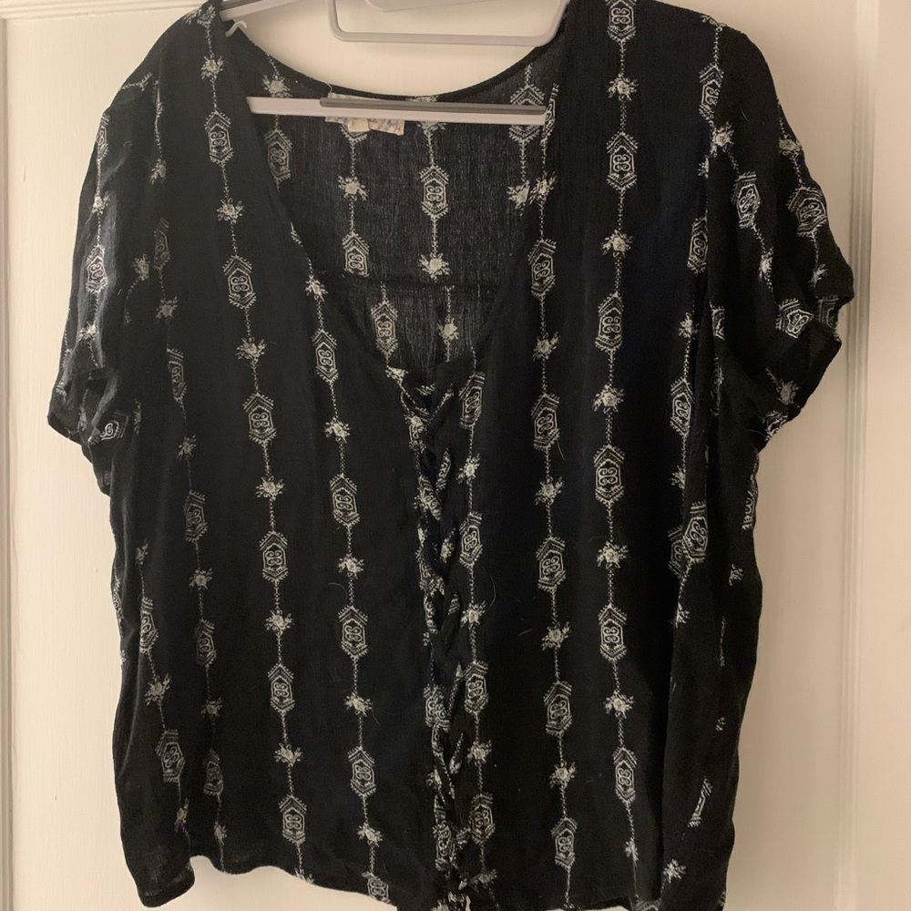 Super cute Pink Republic Shirt